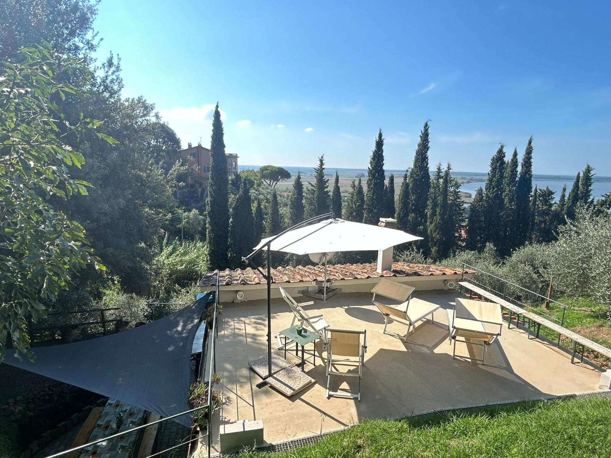 Massaciuccoli Romana Esterno foto